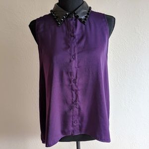VIOLET SLEEVELESS BLOUSE W/ FAUX LEATHER COLLAR